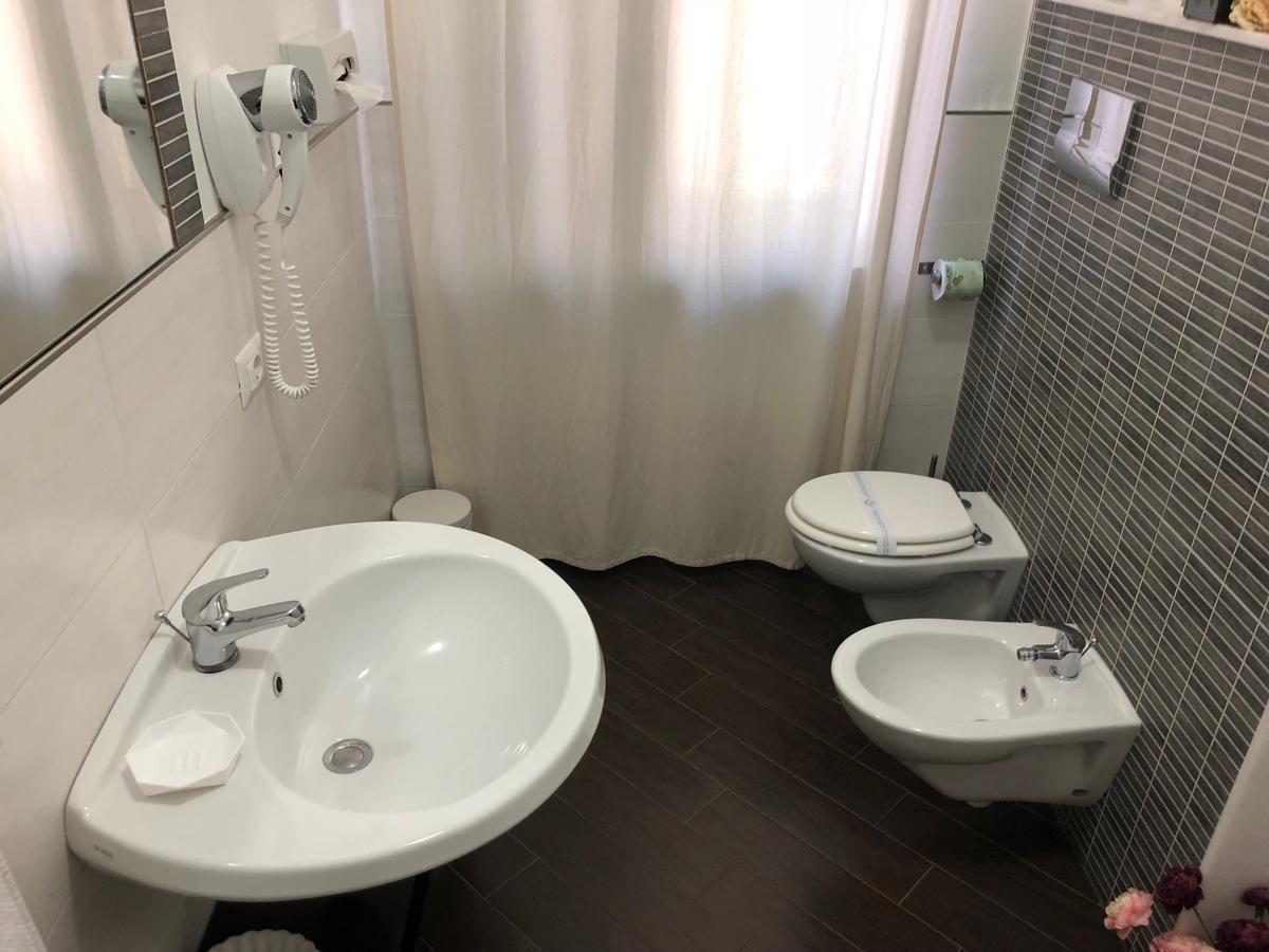 B&B Rosaly San Cataldo  Exteriör bild