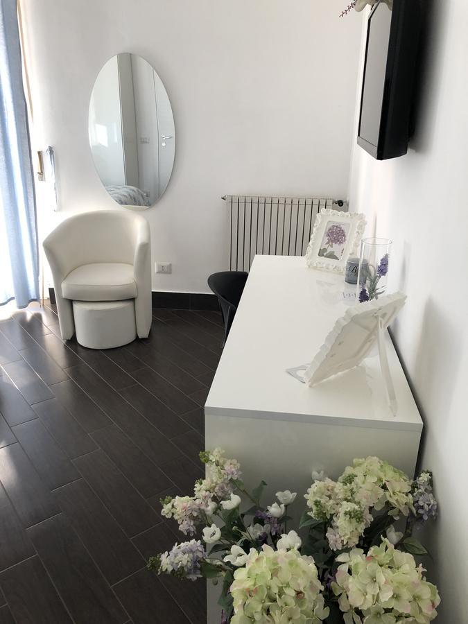 B&B Rosaly San Cataldo  Exteriör bild